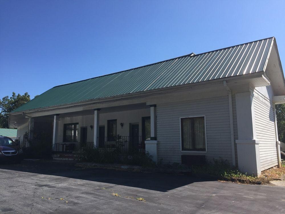 Bonaire Motel 亨德森维尔 外观 照片